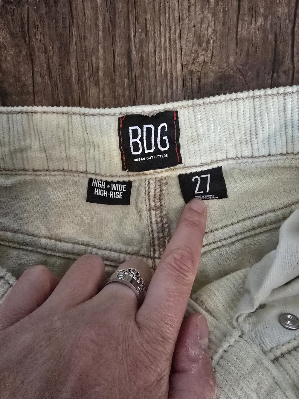 High-Rise Wide Leg Bleach Style Relaxed Corduroy Pants - Picture 5 of 7
